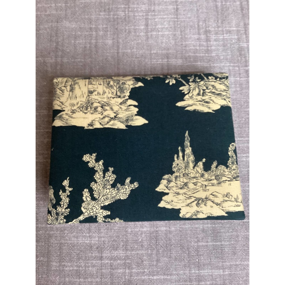 Box of note paper